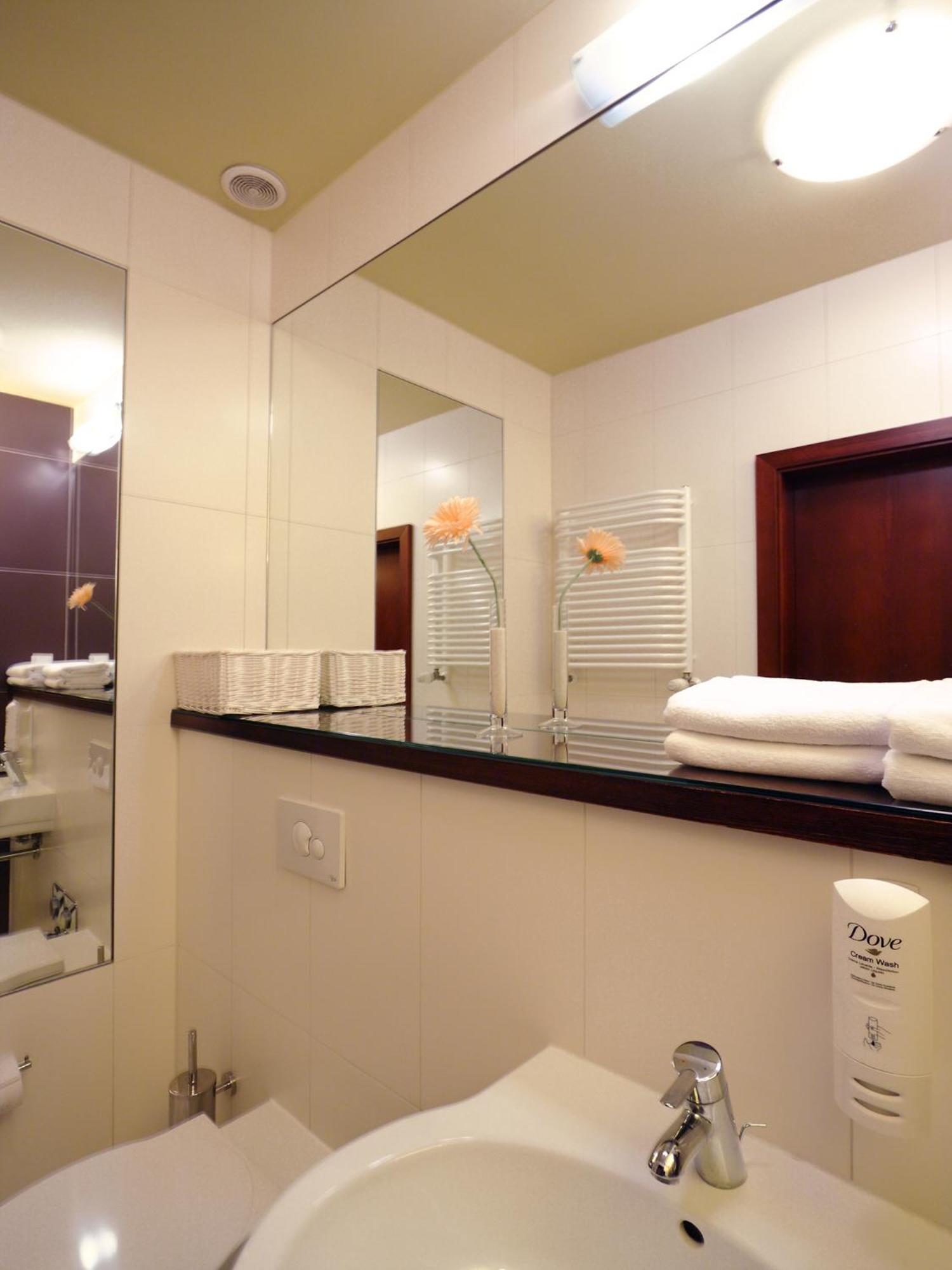 Apartamenty Zlota Nic Opole Exterior foto