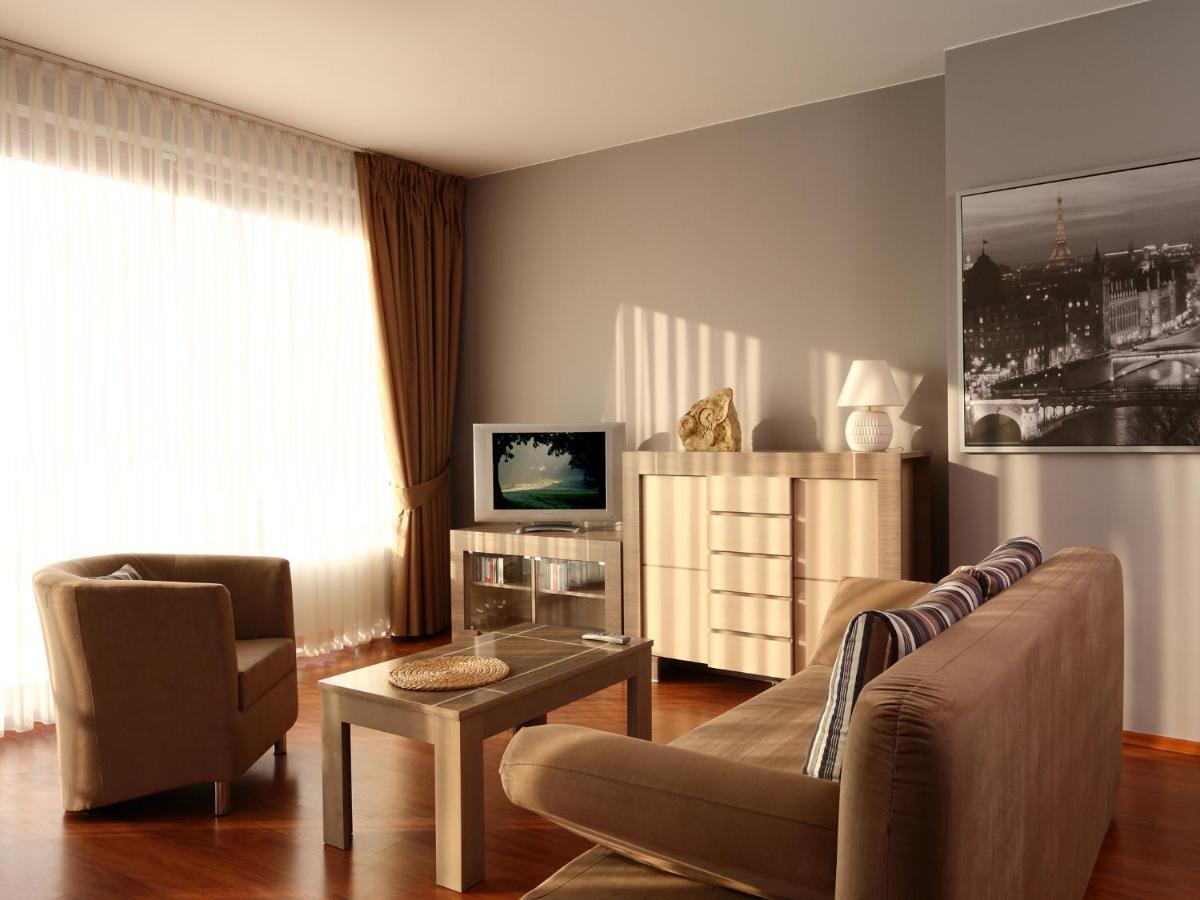 Apartamenty Zlota Nic Opole Habitación foto